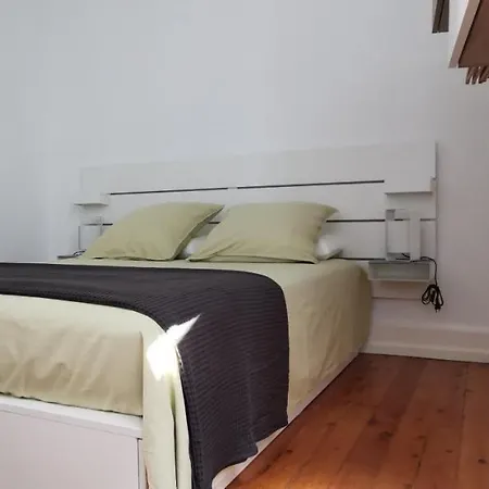 A 2 Pas Des Thermes Apartment *