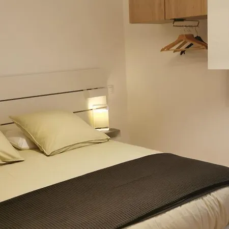 A 2 Pas Des Thermes Apartment *